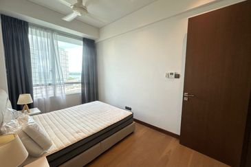 Puteri Cove Residences