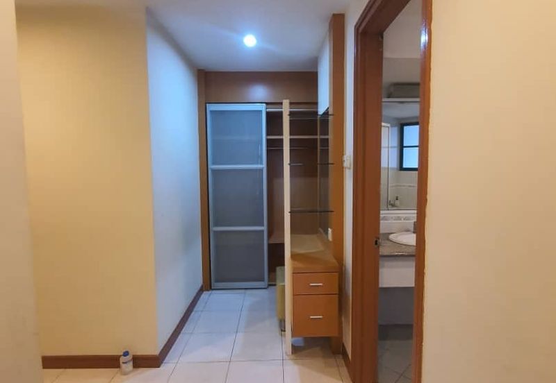 The Straits View, Bandar Baru Permas Jaya