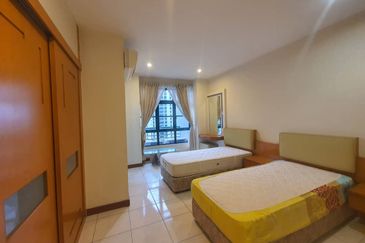 The Straits View, Bandar Baru Permas Jaya