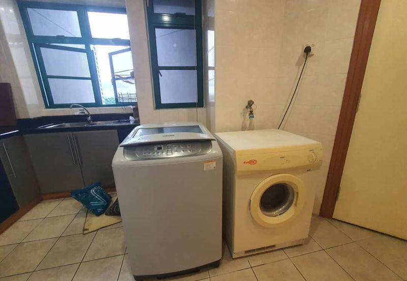 The Straits View, Bandar Baru Permas Jaya