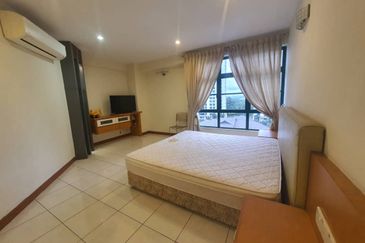 The Straits View, Bandar Baru Permas Jaya