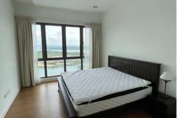 Imperia @ Puteri Harbour