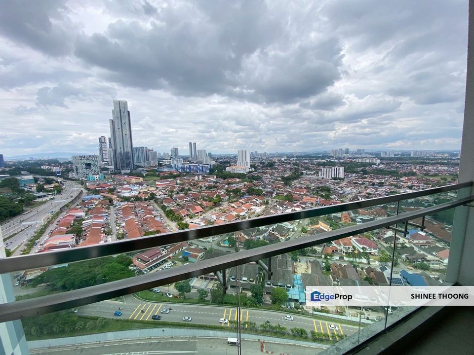 Paragon Suites near ciq apartment for rent , Johor, Johor Bahru