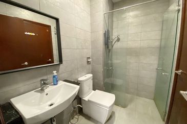 Paragon Suites @ CIQ