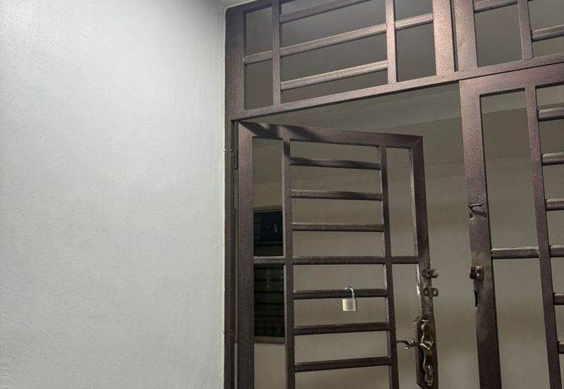 Bangunan Duta Impian (The Embassy Suites)