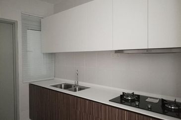 Seasons Luxury Apartments @ Amara Larkin