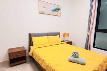 The M @ Medini Macrolink