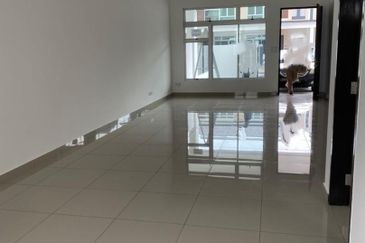 Iconia Garden Residence @ Taman Impian Emas