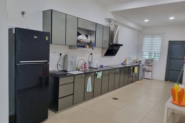 HIJAYU 3A @ BANDAR SRI SENDAYAN