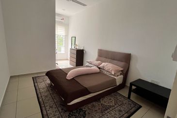Ara Sendayan, Bandar Sri Sendayan, For Rent Fully Furnished Nice Environment with 24 security 