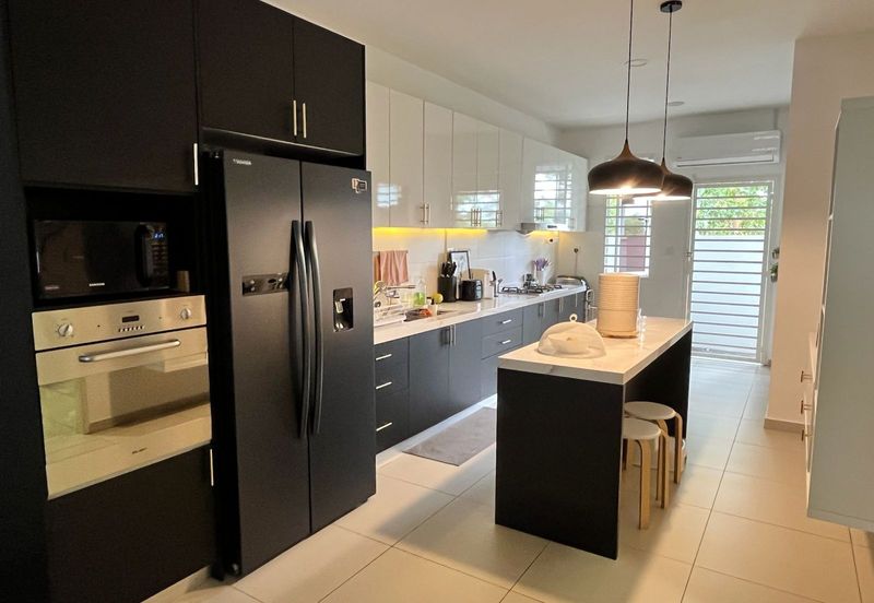 Ara Sendayan, Bandar Sri Sendayan, For Rent Fully Furnished Nice Environment with 24 security 