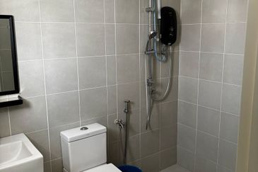 TIARA SENDAYAN (PRESINT 8)