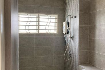 BANDAR AINSDALE (MEKAR)