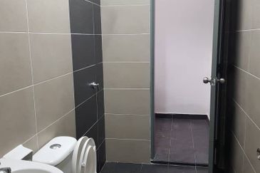 Springhill Double Storey Gated Guarded Port Dickson Unit