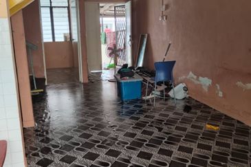 Taman Rasah Jaya,Double storey 