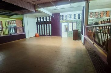 Taman Seremban Baru, Seremban, 2 Storey terraced house 