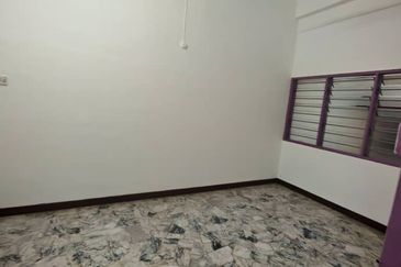 Taman Seremban Baru, Seremban, 2 Storey terraced house 