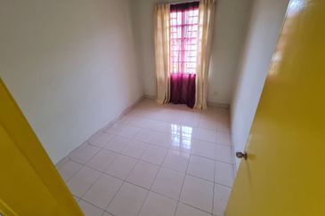 Lavender Seremban 3,Single storey Semi D bungalow 