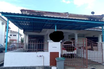Taman Seremban Jaya/2 Double storey terrace house 