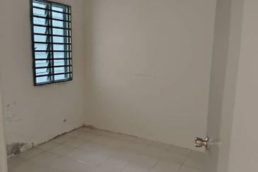Nusari Bayu,Seremban,Single Storey