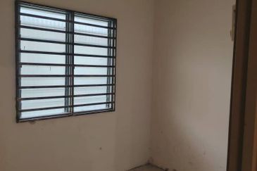 Nusari Bayu,Seremban,Single Storey