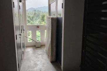 Taman Puncak Rasah, Seremban 2,Condominium