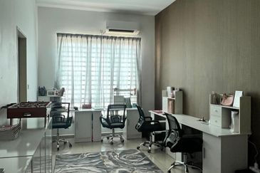 HIJAYU 3B @ BANDAR SRI SENDAYAN