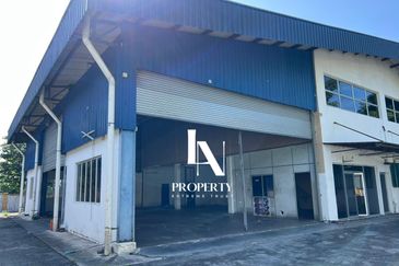 Seremban Templer Semi-D Factory 72x111sqft For rent
