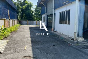 Seremban Templer Semi-D Factory 72x111sqft For rent