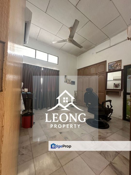 Taman Desa Rasah Nice Location Single Storey End Lot For Sale, Negeri Sembilan, Seremban