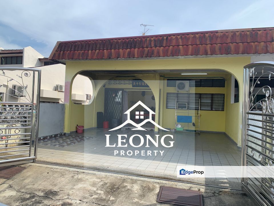Taman Desa Rasah Nice Location Single Storey End Lot For Sale, Negeri Sembilan, Seremban