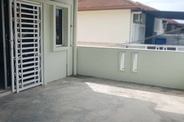 TAMAN SRI PINANG (LABU)