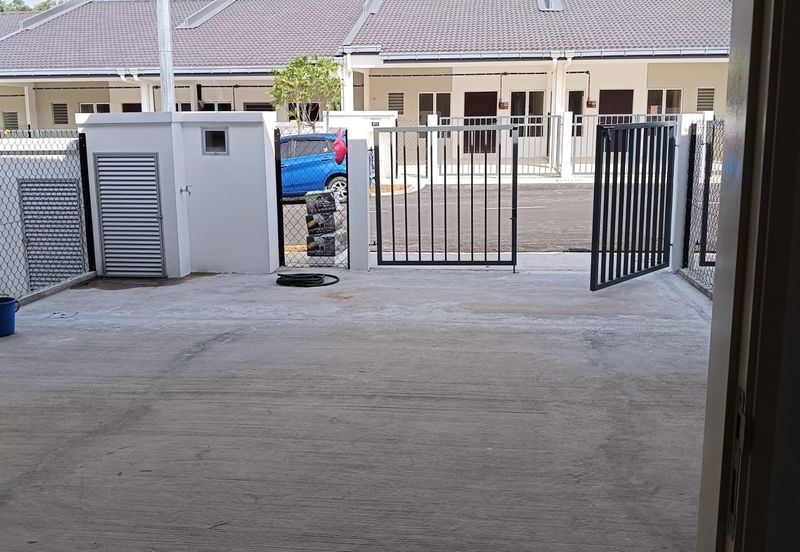 Taman Iedaya Iringan Bayu,Mambau