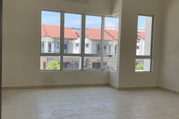 Port Dickson Residensi Pr1ma Double Storey House For Rent