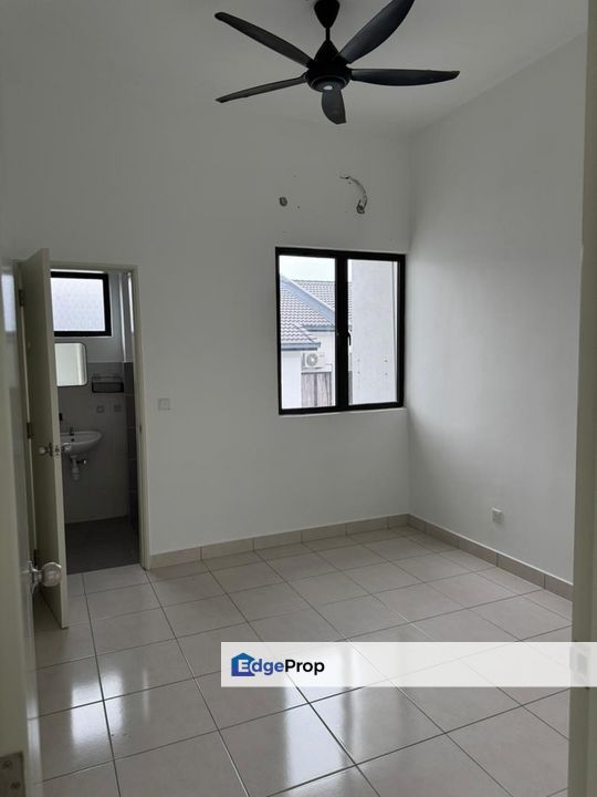 Rimbun Jasmin S2 Heights Partially Furniture For Rent, Negeri Sembilan, Seremban