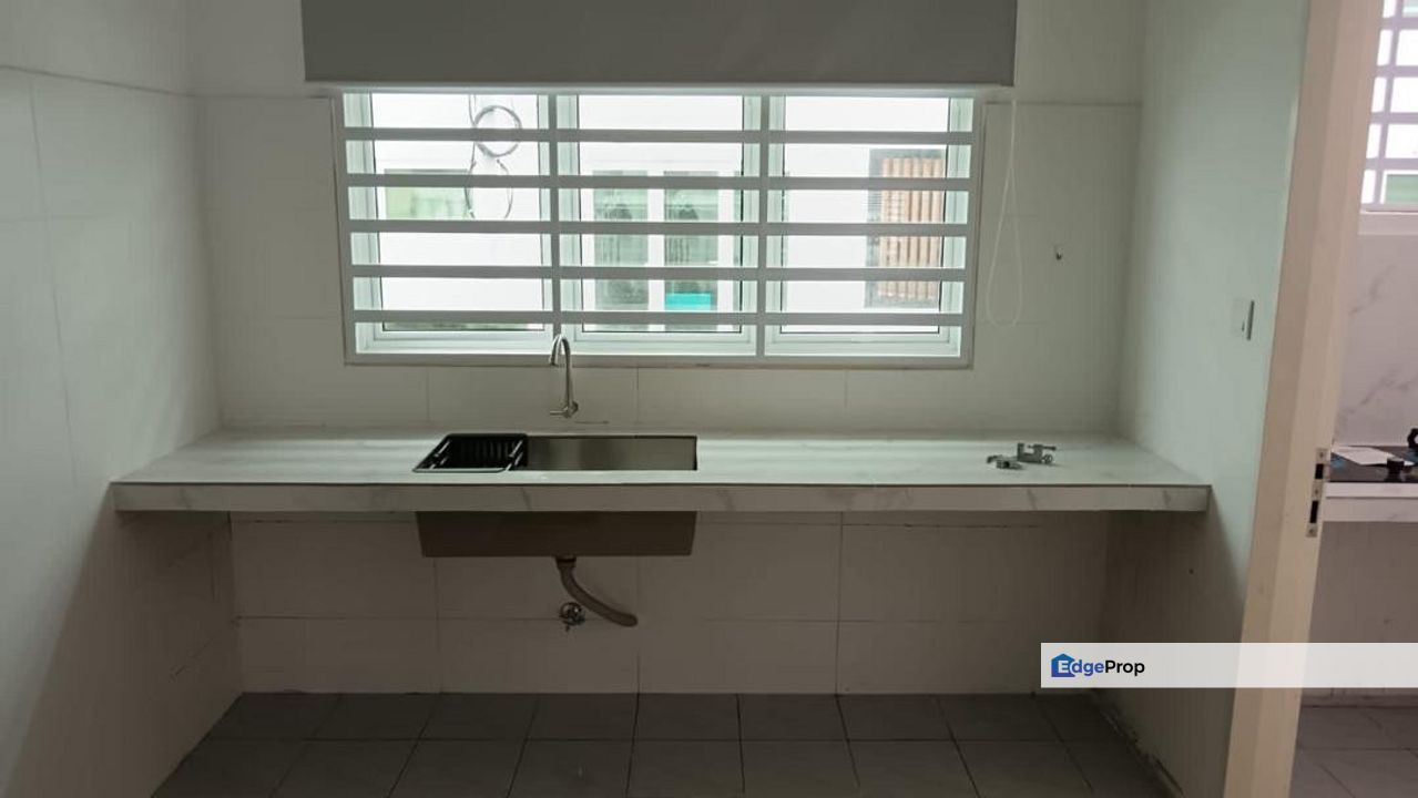 Hijayu 3B Double Storey Superlink with Gated & Guarded , Negeri Sembilan, Seremban