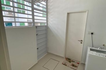 HIJAYU 3B @ BANDAR SRI SENDAYAN