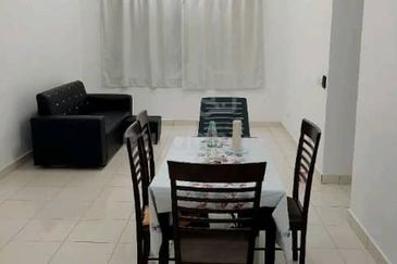 Safira Apartment, Seremban 2