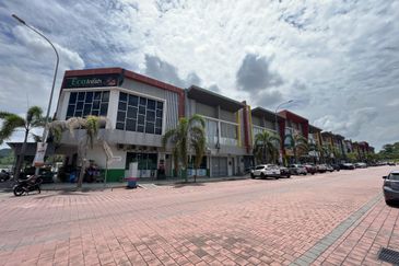 Tiara Biz @ Tiara Sendayan