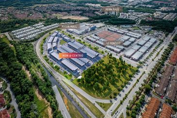Ikon @ Centrio Facing Future Development For Rent , Biggest Intermediate in Seremban 2 