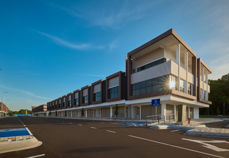 Ikon @ Centrio Facing Future Development For Rent , Biggest Intermediate in Seremban 2 