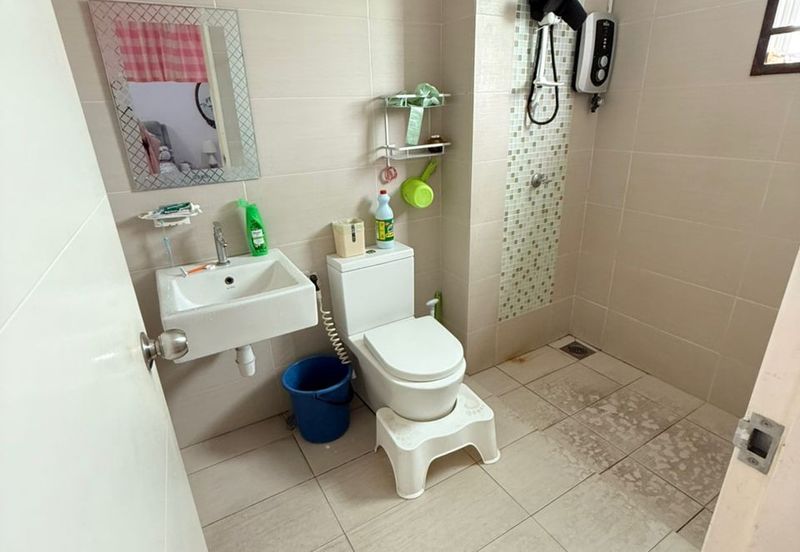 Taman Hijayu 3,Sendayan,Double Storey for rent