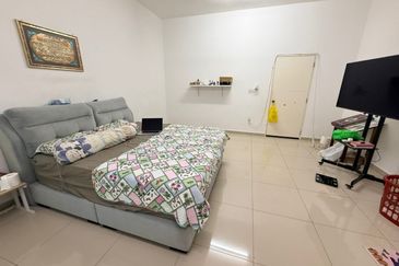 Taman Hijayu 3,Sendayan,Double Storey for rent