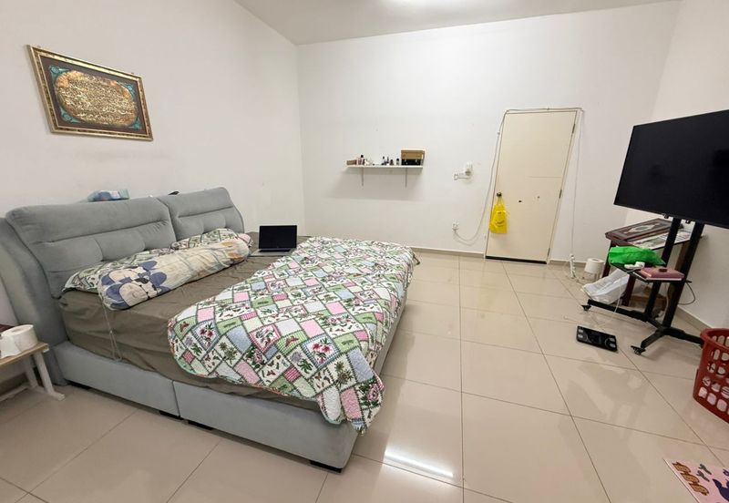 Taman Hijayu 3,Sendayan,Double Storey for rent