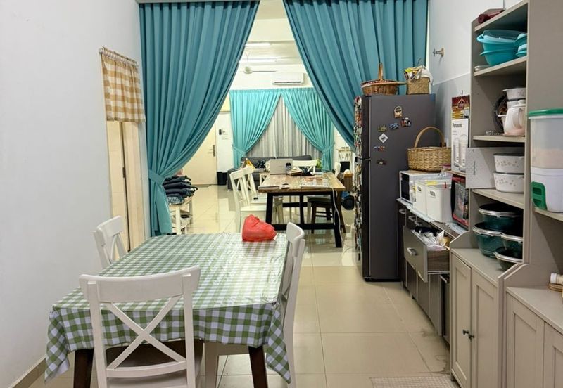 Taman Hijayu 3,Sendayan,Double Storey for rent