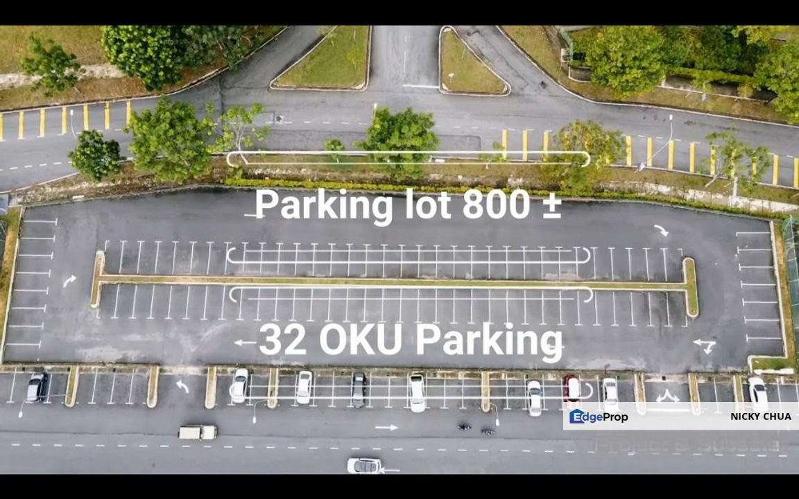 Plazo intermediate unit beside Mr.DIY Facing Main Road , Same row with Coffeebean KKmart, Negeri Sembilan, Siliau