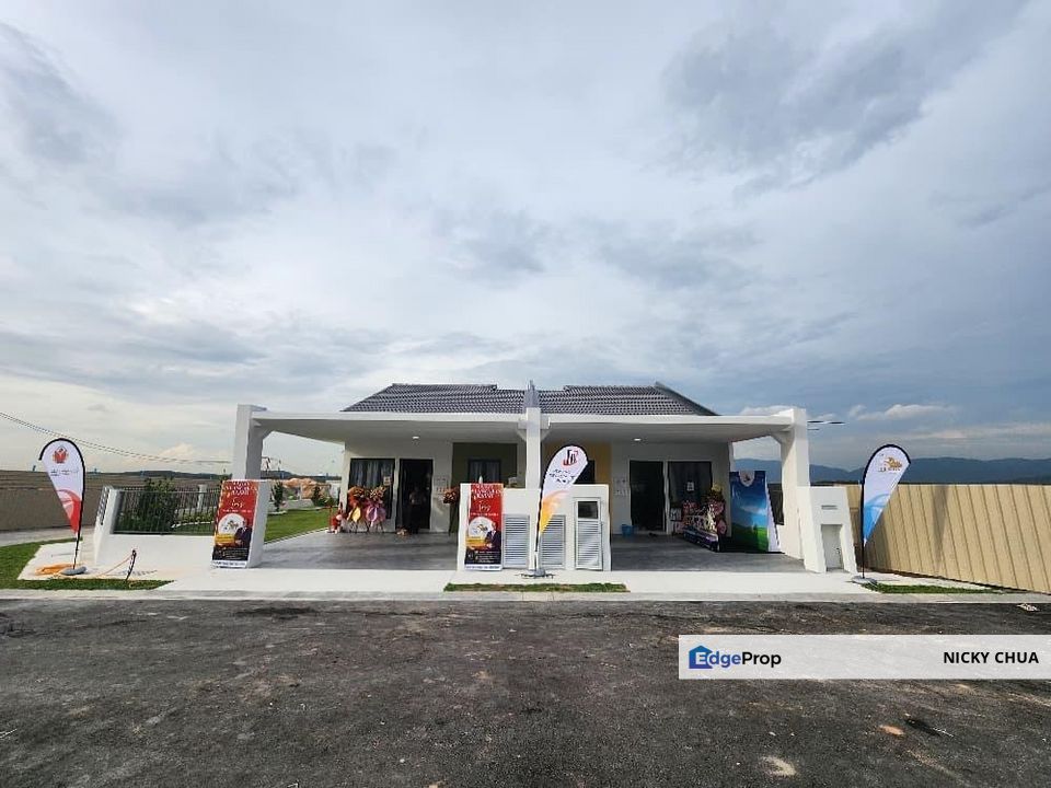Seremban New Launch Bandar Enstek Single Storey Terrace, Negeri Sembilan, Seremban