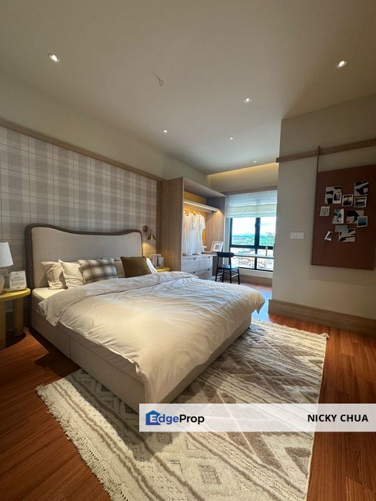 Ready Showroom House for Sale | Seremban 2 Township, Negeri Sembilan, Seremban