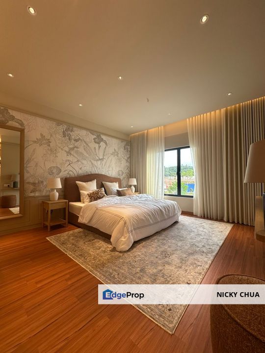 Ready Showroom House for Sale | Seremban 2 Township, Negeri Sembilan, Seremban