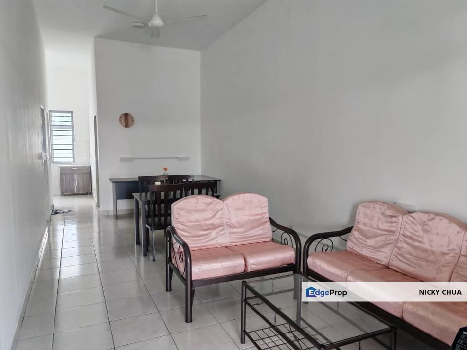 Fully Furnish Rimbun Aman Single Storey 4 aircon near to Gateway , Kepayang , Seremban 2 , 1 min to plus highway , Negeri Sembilan, Seremban
